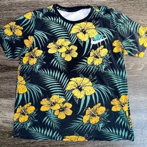 Men’s Nike T shirts